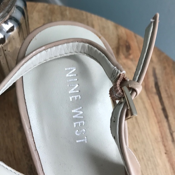 Shoes - Picture 2 of 5